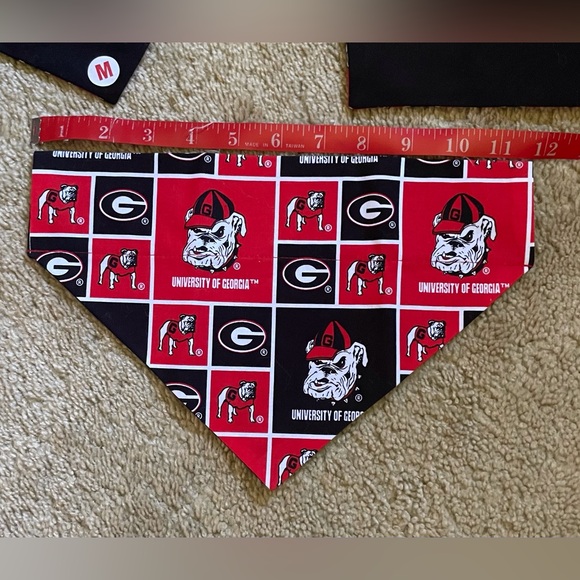 UGA - Georgia Bulldogs Dog Bandana Set - Red and Black - Picture 3 of 4
